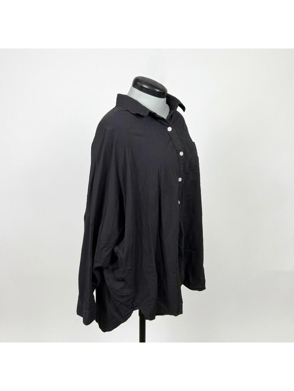 American Eagle Black Button Up Blouse (L) - Picture 2 of 4